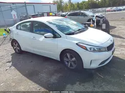 3KPFL4A72JE231138 2018 KIA FORTE