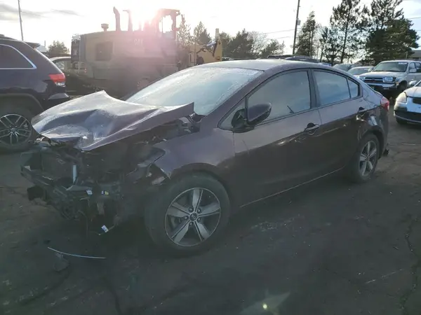 3KPFL4A72JE244021 2018 KIA FORTE - Image 1