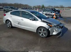 3KPFL4A72JE248196 2018 KIA FORTE