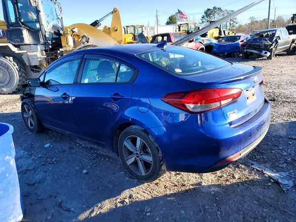 3KPFL4A72JE262972 2018 KIA FORTE - Image 2