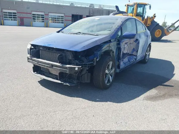 3KPFL4A72JE268108 2018 KIA FORTE - Image 2