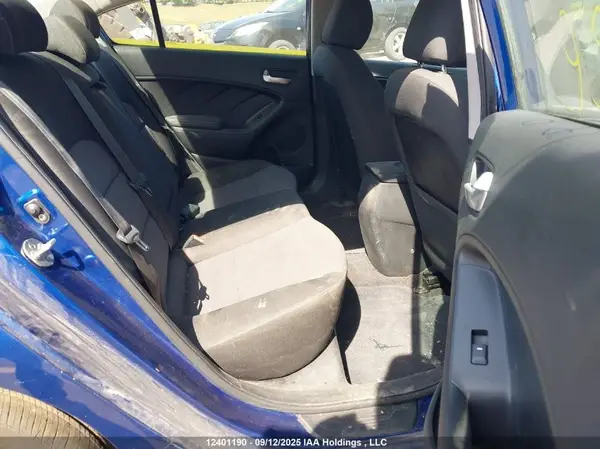 3KPFL4A72JE268108 2018 KIA FORTE - Image 8
