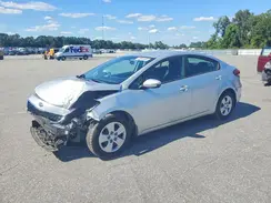 3KPFL4A72JE270893 2018 KIA FORTE