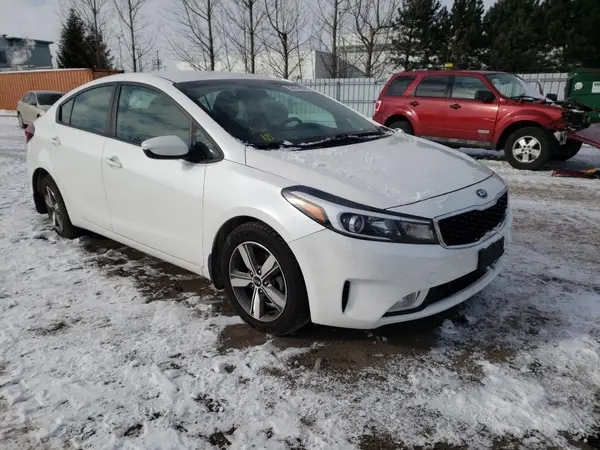 3KPFL4A72JE282526 2018 KIA FORTE - Image 1