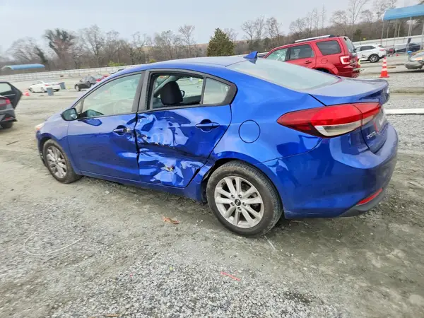 3KPFL4A73HE007967 2017 KIA FORTE - Image 2