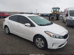 3KPFL4A73HE014885 2017 KIA FORTE