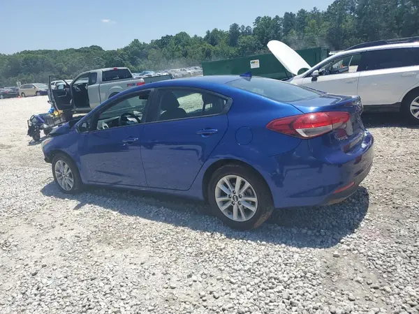 3KPFL4A73HE017463 2017 KIA FORTE - Image 2