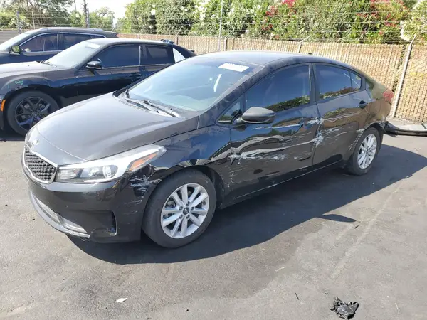 3KPFL4A73HE021142 2017 KIA FORTE - Image 1
