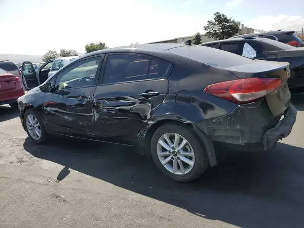 3KPFL4A73HE021142 2017 KIA FORTE - Image 2