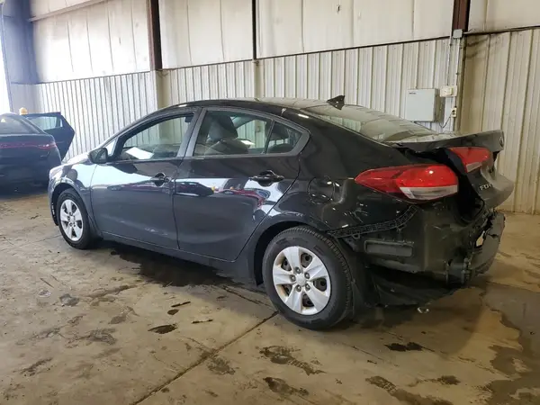 3KPFL4A73HE026938 2017 KIA FORTE - Image 2