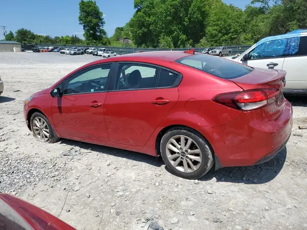 3KPFL4A73HE046722 2017 KIA FORTE - Image 2