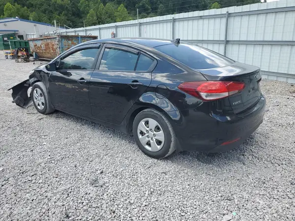 3KPFL4A73HE070745 2017 KIA FORTE - Image 2