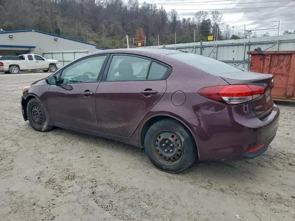 3KPFL4A73HE091403 2017 KIA FORTE - Image 2