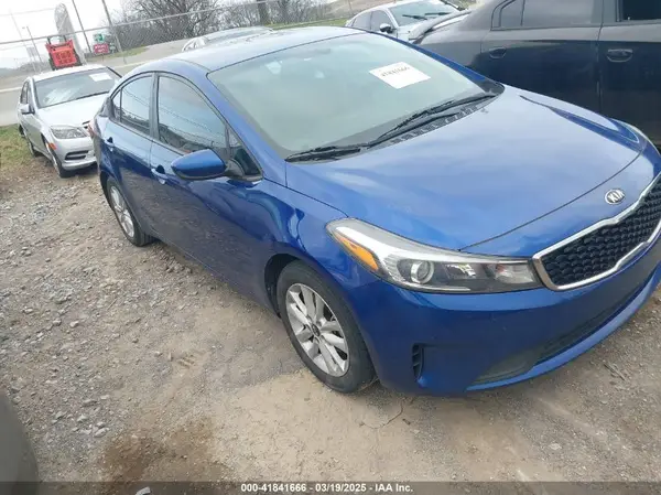 3KPFL4A73HE101413 2017 KIA FORTE - Image 1