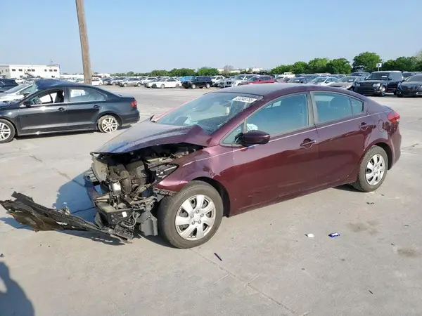 3KPFL4A73HE101895 2017 KIA FORTE - Image 1