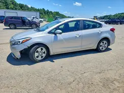 3KPFL4A73HE125260 2017 KIA FORTE