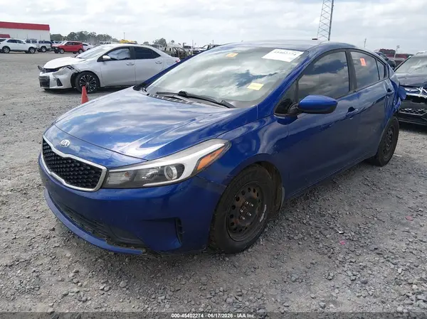 3KPFL4A73HE131012 2017 KIA FORTE - Image 2