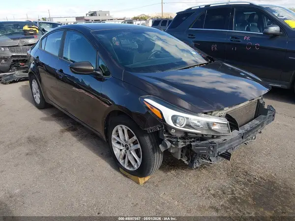 3KPFL4A73HE132600 2017 KIA FORTE - Image 1