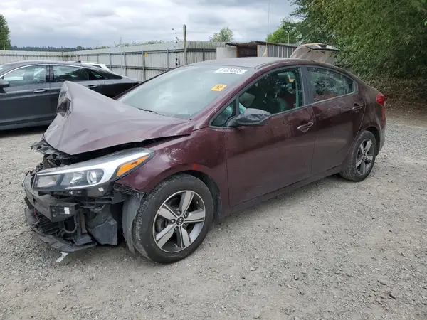 3KPFL4A73JE167904 2018 KIA FORTE - Image 1