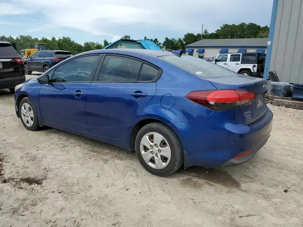 3KPFL4A73JE184475 2018 KIA FORTE - Image 2