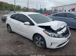 3KPFL4A73JE192138 2018 KIA FORTE