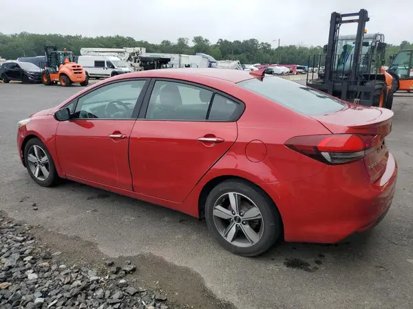 3KPFL4A73JE201498 2018 KIA FORTE - Image 2