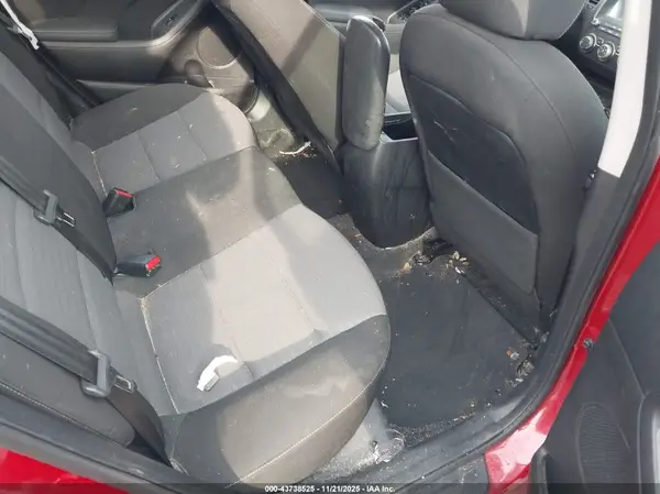 3KPFL4A73JE201503 2018 KIA FORTE - Image 8