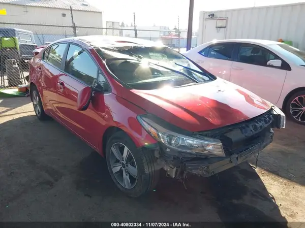 3KPFL4A73JE210718 2018 KIA FORTE - Image 1
