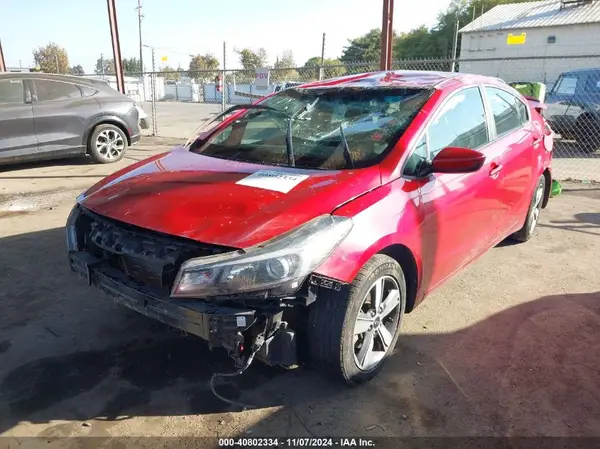 3KPFL4A73JE210718 2018 KIA FORTE - Image 2
