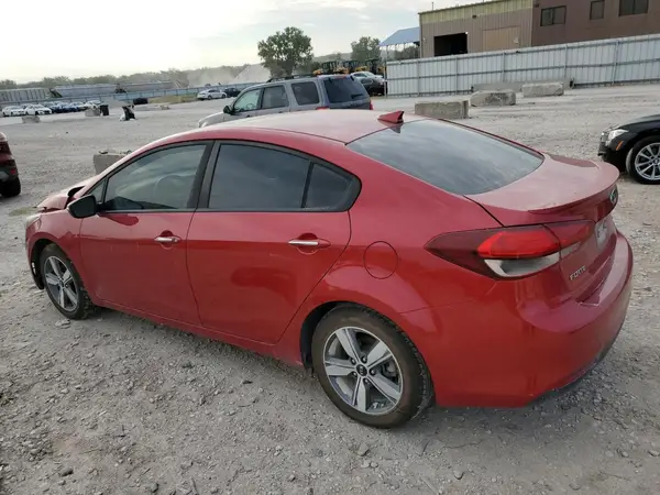 3KPFL4A73JE217796 2018 KIA FORTE - Image 2