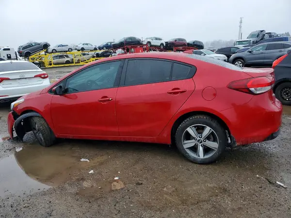 3KPFL4A73JE222013 2018 KIA FORTE - Image 2