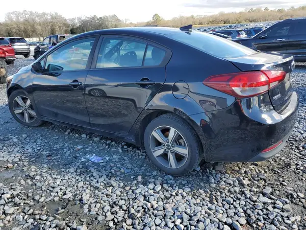 3KPFL4A73JE225543 2018 KIA FORTE - Image 2