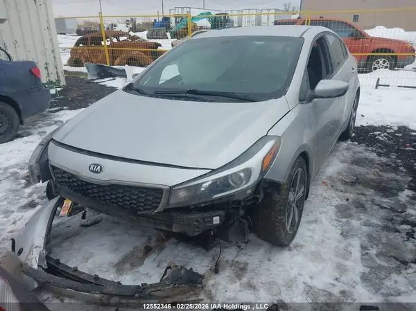 3KPFL4A73JE237997 2018 KIA FORTE - Image 2