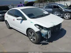 3KPFL4A73JE241712 2018 KIA FORTE