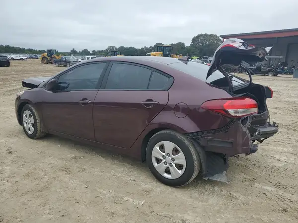 3KPFL4A73JE272720 2018 KIA FORTE - Image 2