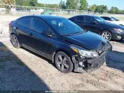 3KPFL4A73JE278372 2018 KIA FORTE