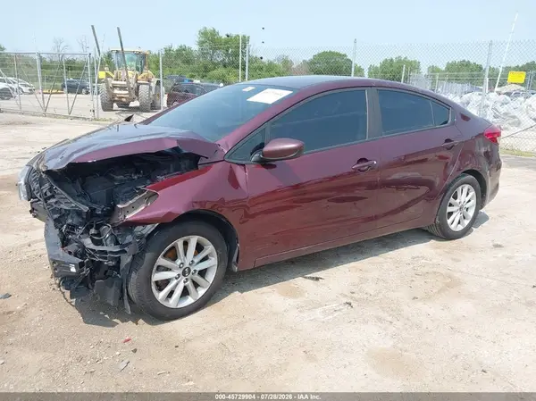 3KPFL4A74HE012949 2017 KIA FORTE - Image 2