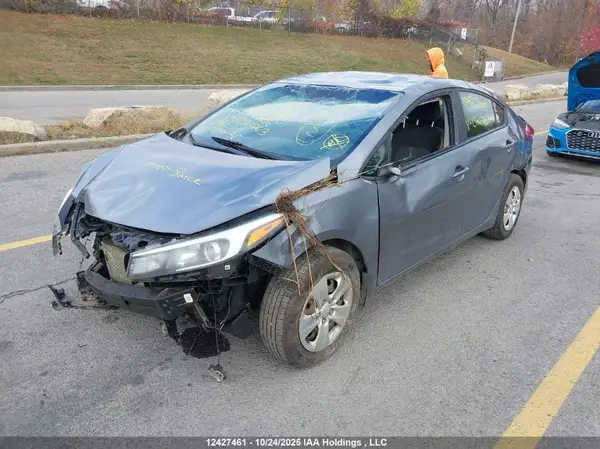 3KPFL4A74HE021263 2017 KIA FORTE - Image 2