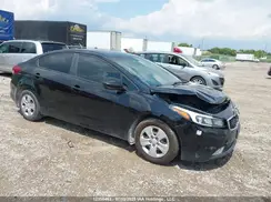 3KPFL4A74HE021781 2017 KIA FORTE