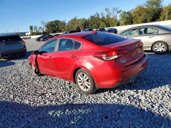 3KPFL4A74HE033154 2017 KIA FORTE - Image 2