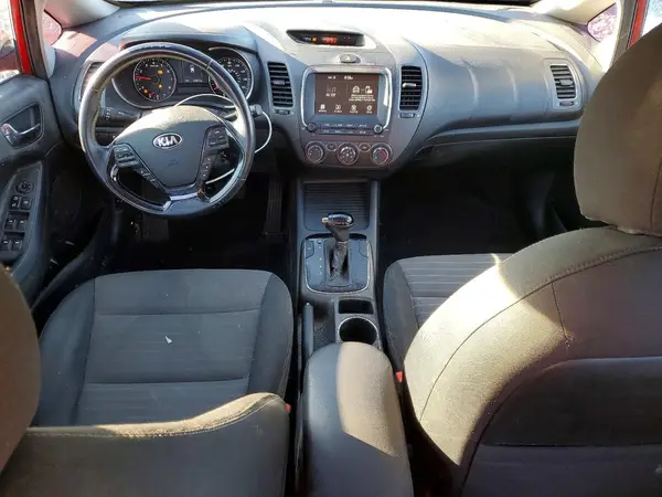 3KPFL4A74HE033154 2017 KIA FORTE - Image 8