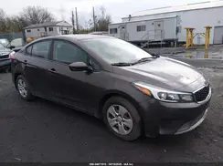 3KPFL4A74HE035695 2017 KIA FORTE