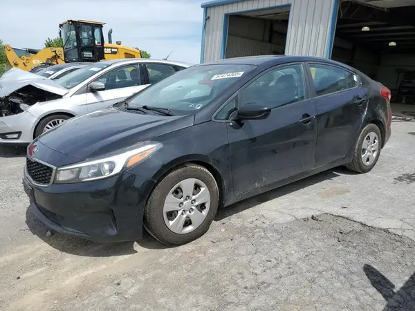 3KPFL4A74HE036958 2017 KIA FORTE - Image 1