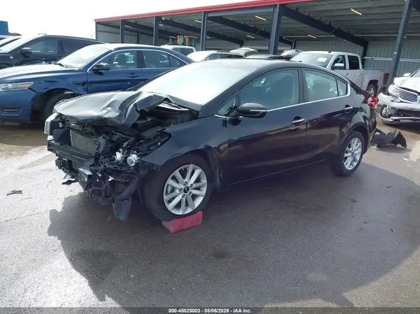 3KPFL4A74HE043862 2017 KIA FORTE - Image 2