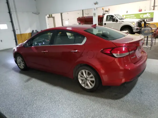 3KPFL4A74HE048057 2017 KIA FORTE - Image 2