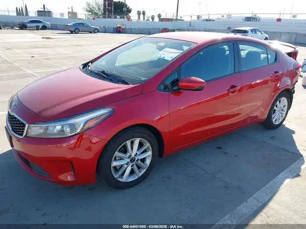 3KPFL4A74HE048768 2017 KIA FORTE - Image 2