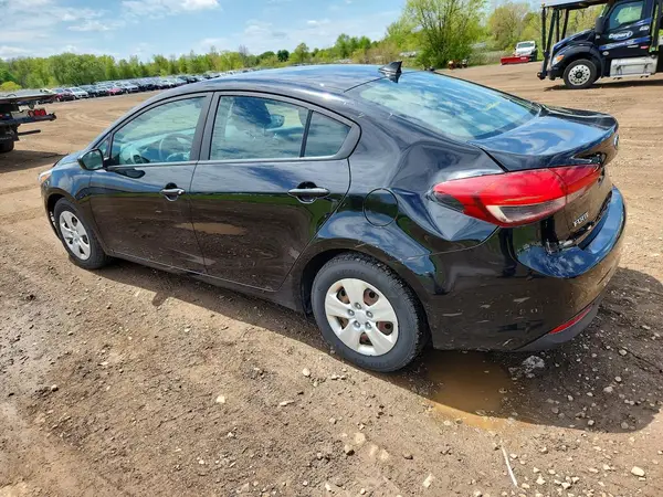 3KPFL4A74HE059236 2017 KIA FORTE - Image 2