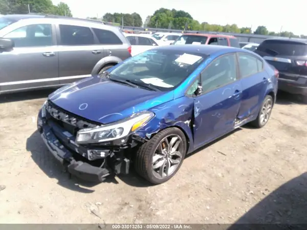 3KPFL4A74HE067272 2017 KIA FORTE - Image 2