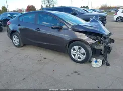 3KPFL4A74HE068647 2017 KIA FORTE
