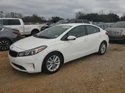 3KPFL4A74HE083018 2017 KIA FORTE